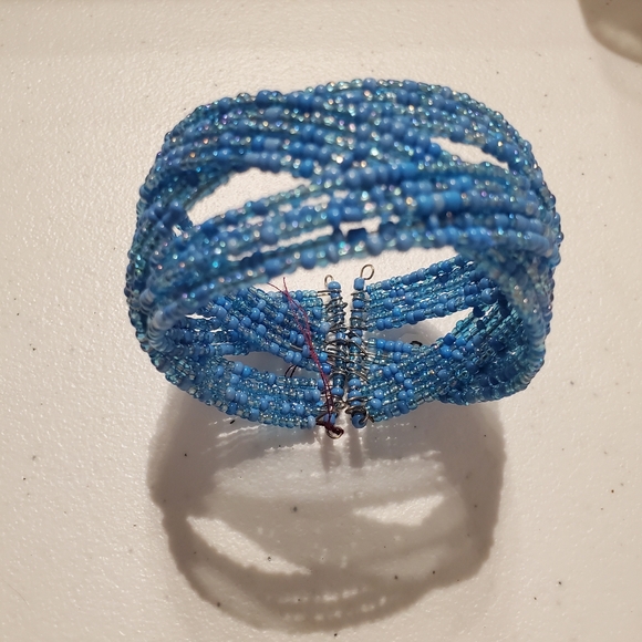 3for$20 Blue woven seed bead bracelet - Picture 2 of 3